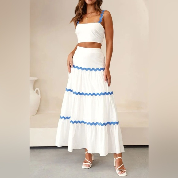 Dresses & Skirts - Contrast Trim Cami and Maxi Skirt Set